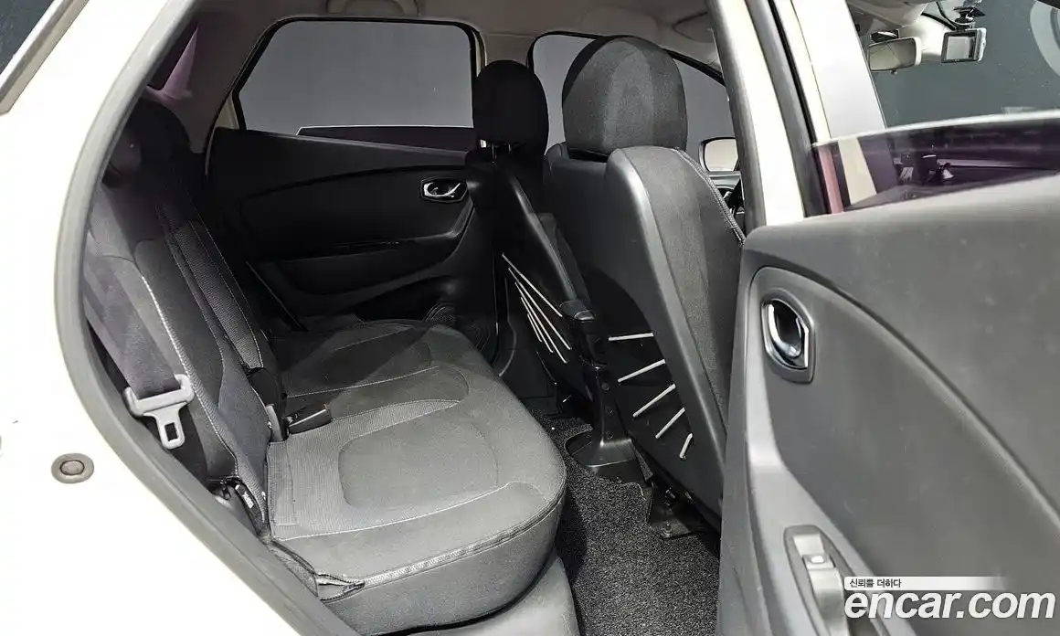 Renault QM3 2016 1.5 гидро в Москве № 2129027, фото 18