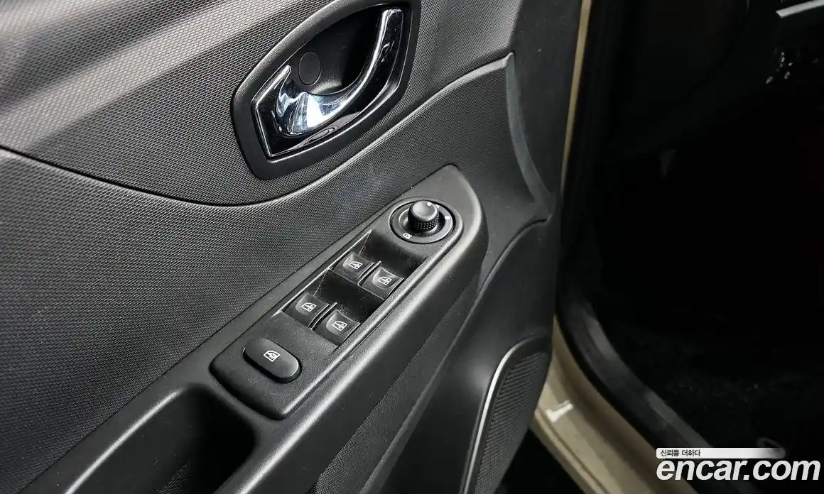 Renault QM3 2016 1.5 гидро в Москве № 2129027, фото 19