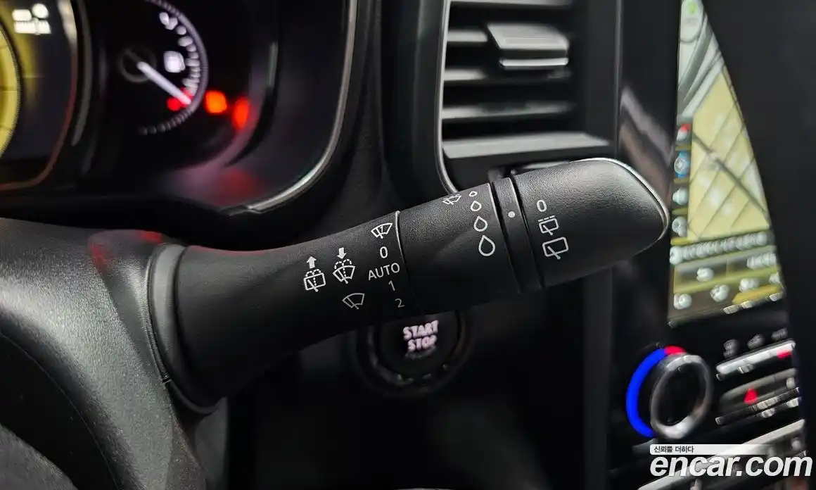 Renault QM6 2019 2.0 гидро в Москве № 2129069, фото 19