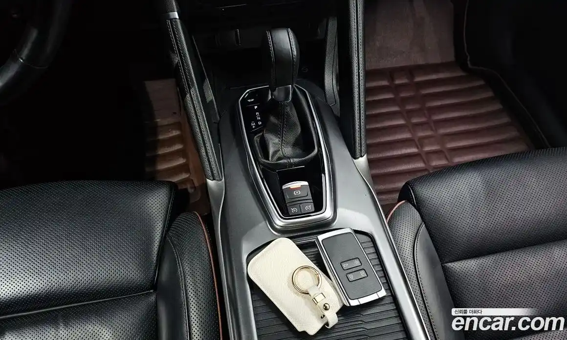 Renault QM6 2019 2.0 гидро в Москве № 2129069, фото 9