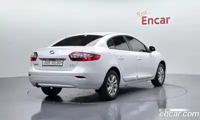 Renault SM3 2016 1.6 гидро в Москве № 2129089, миниатюра 2