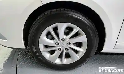 Renault SM3 2016 1.6 гидро в Москве № 2129089, миниатюра 5