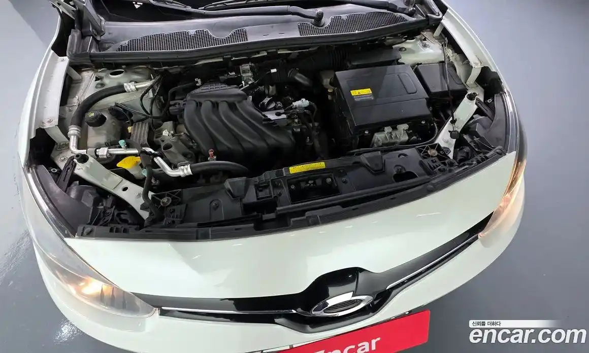 Renault SM3 2016 1.6 гидро в Москве № 2129089, фото 6