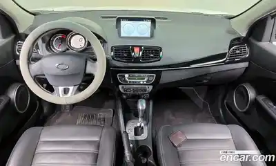 Renault SM3 2016 1.6 гидро в Москве № 2129089, миниатюра 10