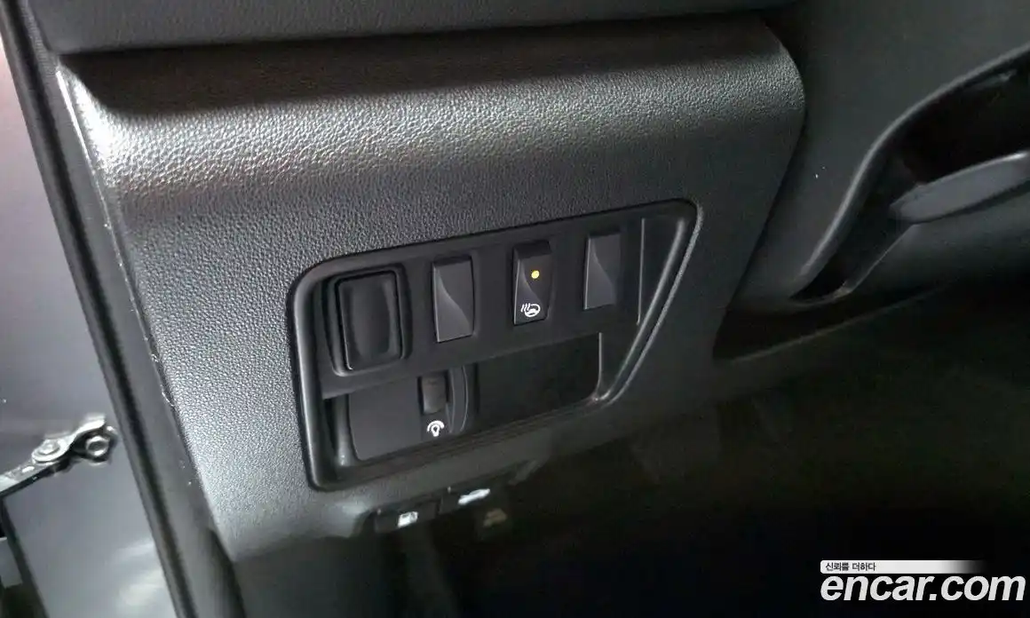 Renault QM6 2018 2.0 гидро в Москве № 2129214, фото 24