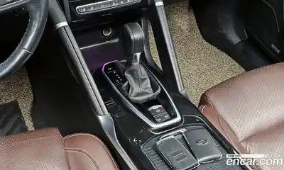 Renault QM6 2017 2.0 гидро в Москве № 2129237, миниатюра 11