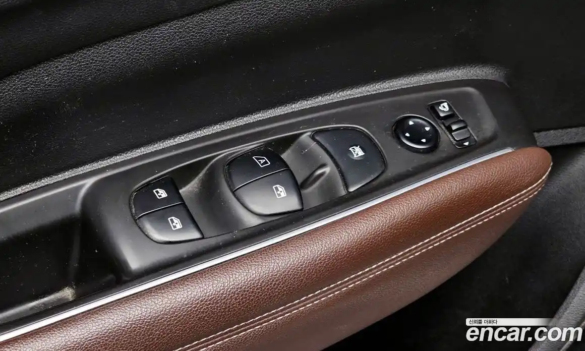 Renault QM6 2017 2.0 гидро в Москве № 2129237, фото 23