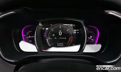 Renault QM6 2017 2.0 гидро в Москве № 2129237, миниатюра 10