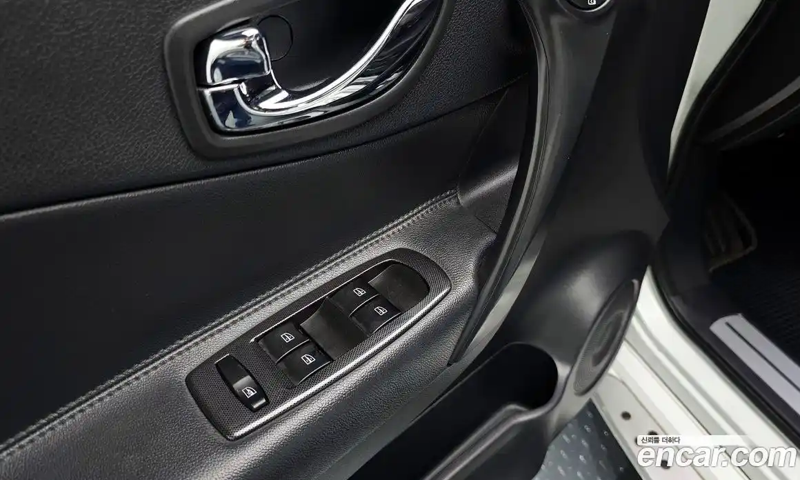 Renault QM5 2014 2.0 гидро в Москве № 2129245, фото 23