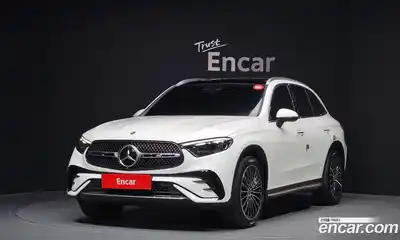Mercedes-Benz GLC-Class GLC300 4MATIC AMG Line