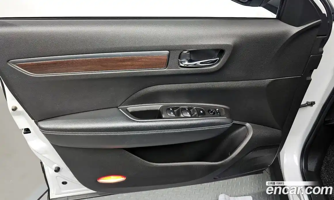 Renault QM6 2019 2.0 гидро в Москве № 2129288, фото 14