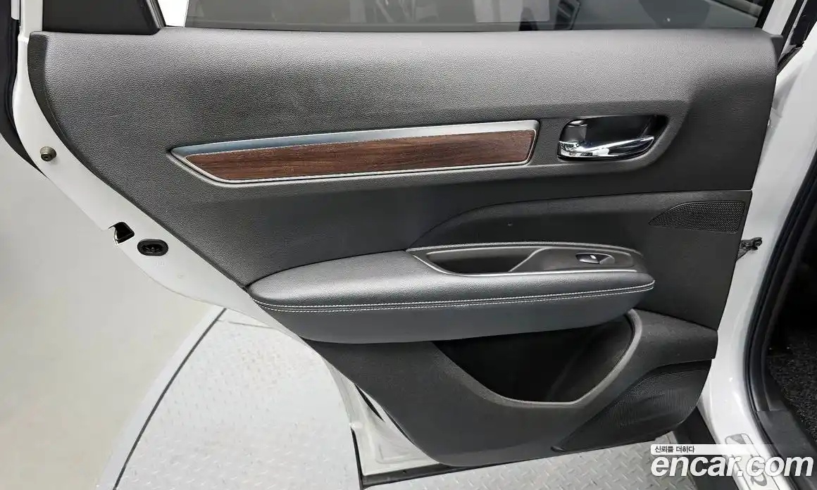 Renault QM6 2019 2.0 гидро в Москве № 2129288, фото 15