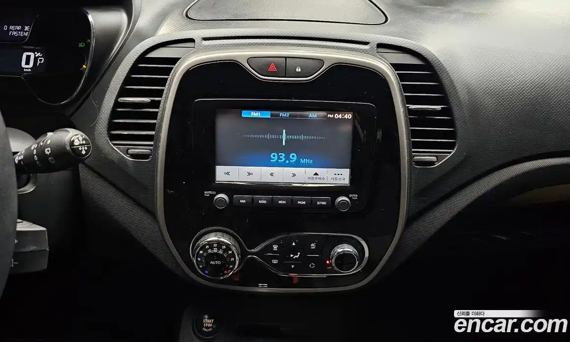 Renault QM3 2015 1.5 гидро в Москве № 2129300, фото 20