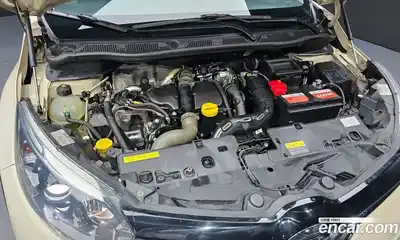 Renault QM3 2015 1.5 гидро в Москве № 2129300, миниатюра 6
