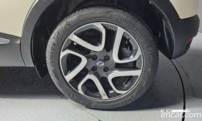 Renault QM3 2015 1.5 гидро в Москве № 2129300, миниатюра 7