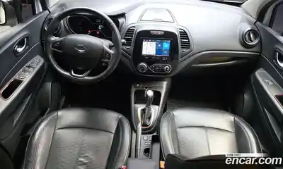 Renault QM3 2017 1.5 гидро в Москве № 2129351, миниатюра 7