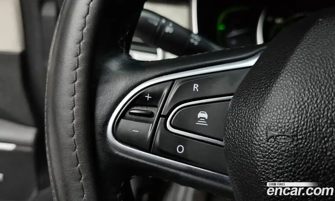 Renault SM6 2016 1.6 гидро в Москве № 2129390, фото 18