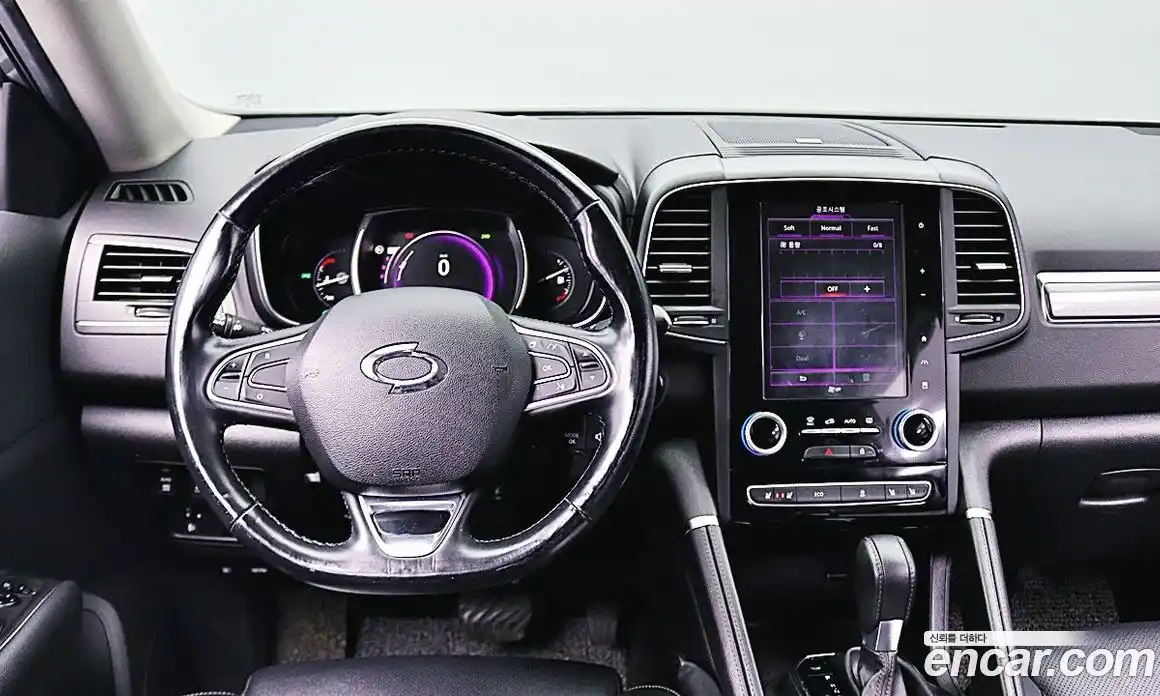 Renault QM6 2018 2.0 гидро в Москве № 2129619, фото 16