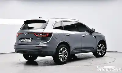 Renault QM6 2018 2.0 гидро в Москве № 2129619, миниатюра 4