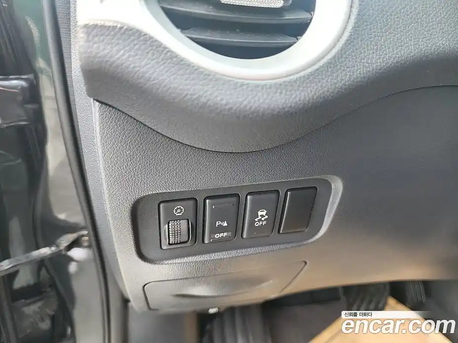 Renault QM5 2012 2.0 гидро в Москве № 2129716, фото 12