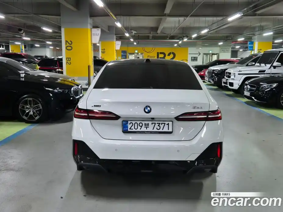 BMW 5-Series 2025 2.0 гидро в Москве № 2129797, фото 3