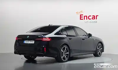 BMW 5-Series 2025 2.0 гидро в Москве № 2129800, миниатюра 2
