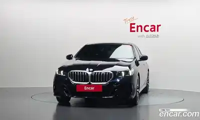 BMW 5-Series 2025 2.0 гидро в Москве № 2129800, миниатюра 3