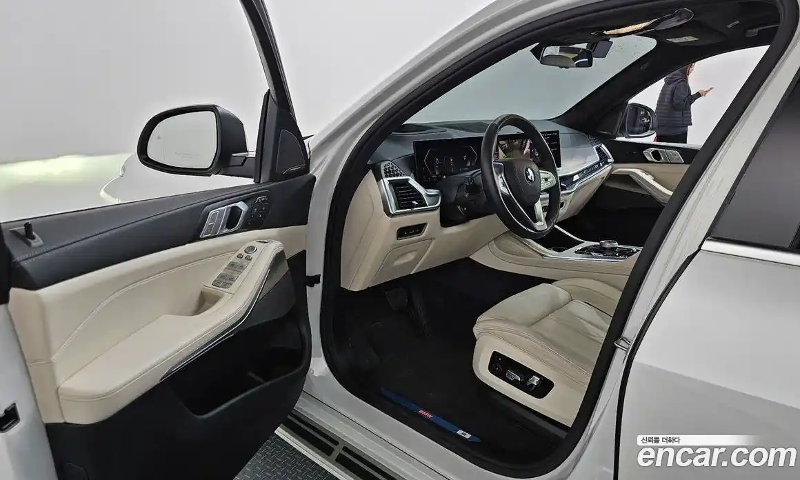 BMW X7 2025 3.0 гидро в Москве № 2129819, фото 13