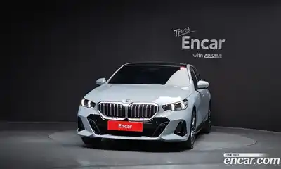 BMW 5-Series 2024 2.0 гидро в Москве № 2129906, миниатюра 3