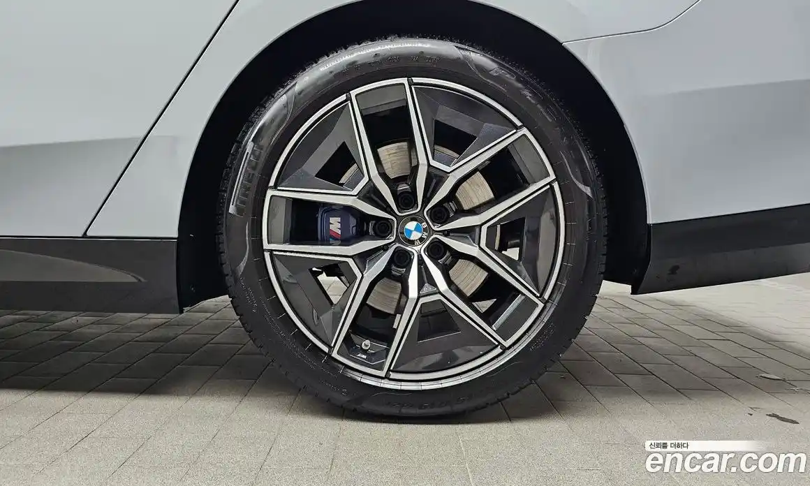 BMW 5-Series 2024 2.0 гидро в Москве № 2129906, фото 7