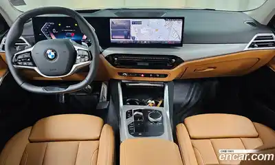 BMW 3-Series 2025 2.0 гидро в Москве № 2129927, миниатюра 10