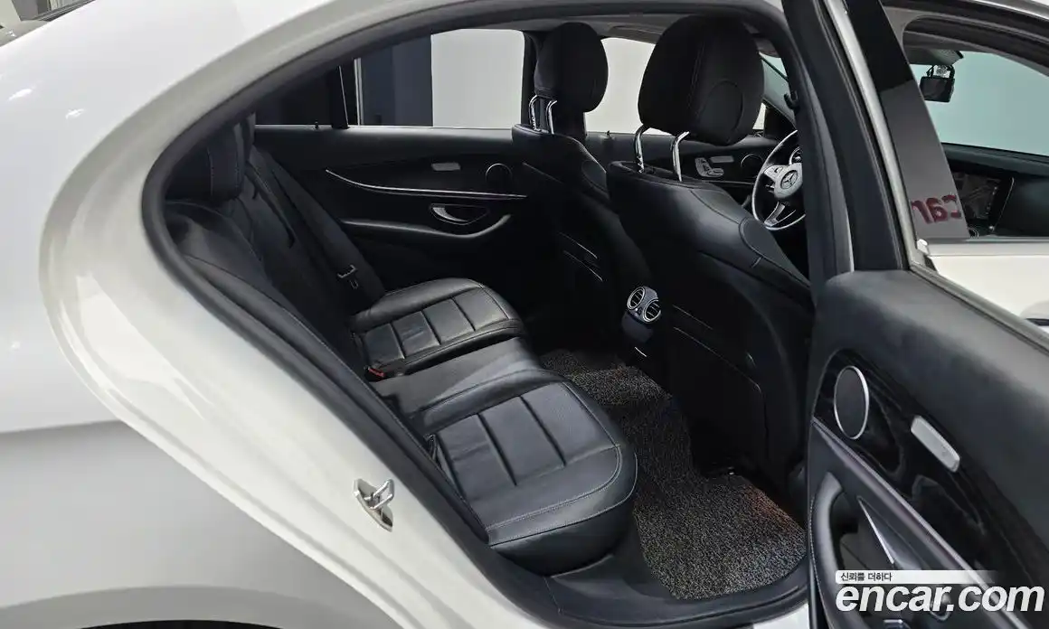 Mercedes-Benz E-Class 2016 2.0 гидро в Москве № 2130298, фото 11