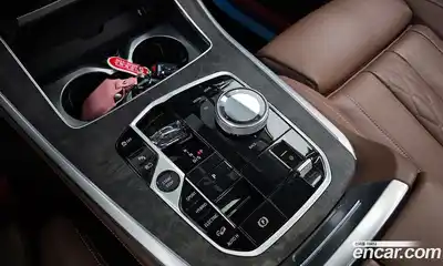 BMW X5 2023 3.0 гидро в Москве № 2130321, миниатюра 9