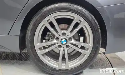 BMW 3-Series 2018 2.0 гидро в Москве № 2130568, миниатюра 7