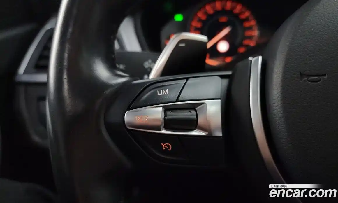 BMW 3-Series 2018 2.0 гидро в Москве № 2130665, фото 21