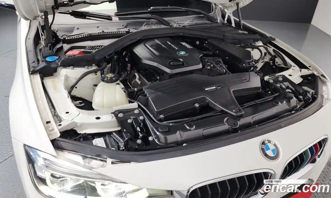 BMW 3-Series 2018 2.0 гидро в Москве № 2130665, фото 6
