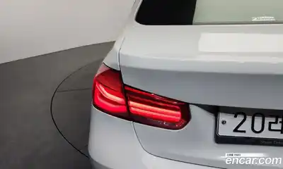 BMW 3-Series 2018 2.0 гидро в Москве № 2130665, миниатюра 9