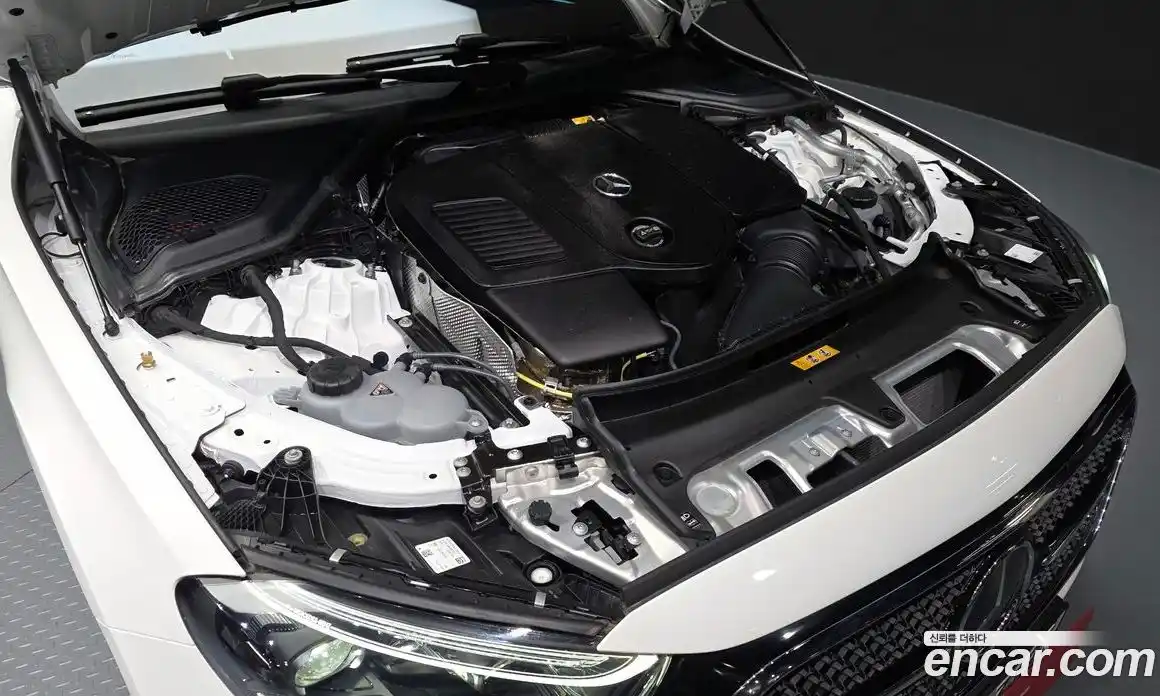 Mercedes-Benz E-Class 2025 2.0 гидро в Москве № 2130812, фото 6