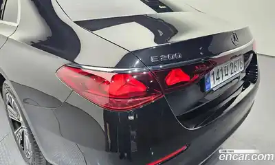 Mercedes-Benz E-Class 2024 2.0 гидро в Москве № 2130869, миниатюра 9