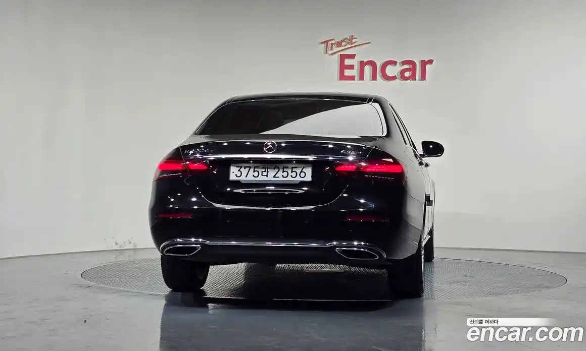 Mercedes-Benz E-Class 2023 1.9 гидро в Москве № 2130921, фото 4