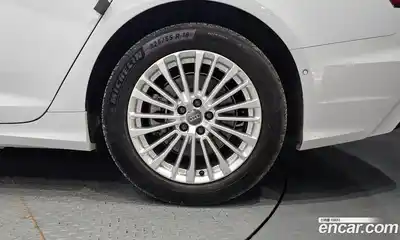 Audi A6 2019 2.0 гидро в Москве № 2131059, миниатюра 7