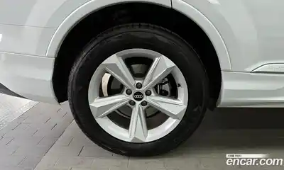 Audi Q7 2021 3.0 гидро в Москве № 2131149, миниатюра 5