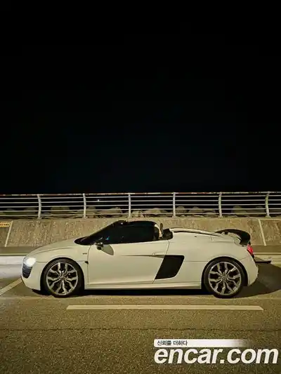 Audi R8, 2012