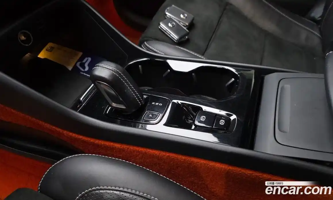 Volvo XC40 2019 2.0 гидро в Москве № 2131574, фото 11