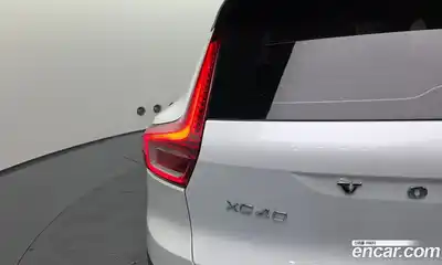 Volvo XC40 2019 2.0 гидро в Москве № 2131574, миниатюра 8
