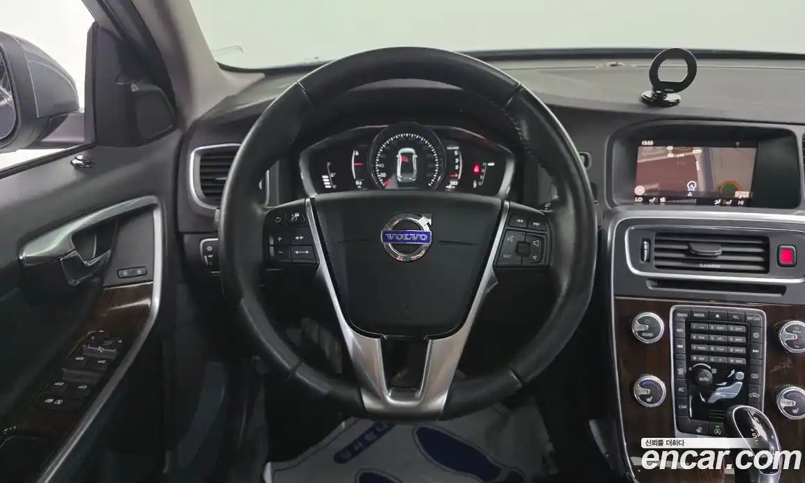 Volvo S60 2017 2.0 гидро в Москве № 2131577, фото 13