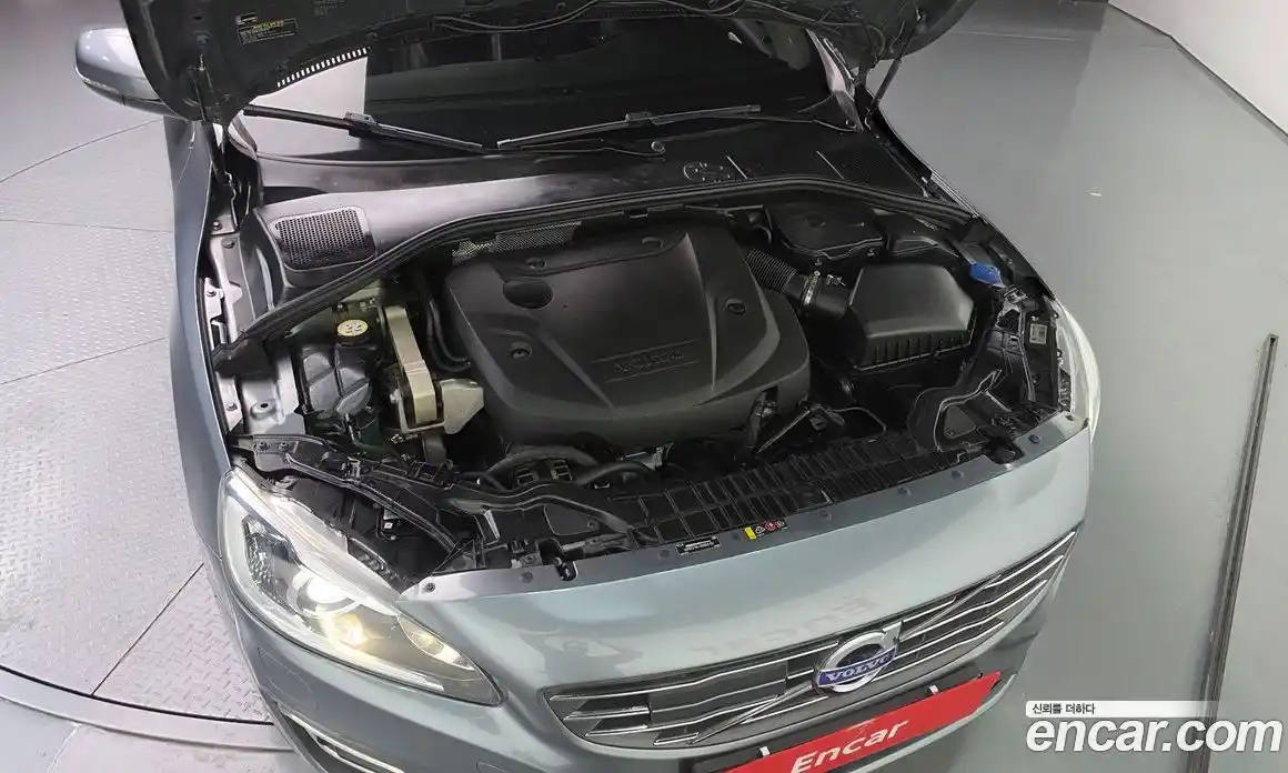 Volvo S60 2017 2.0 гидро в Москве № 2131577, фото 6
