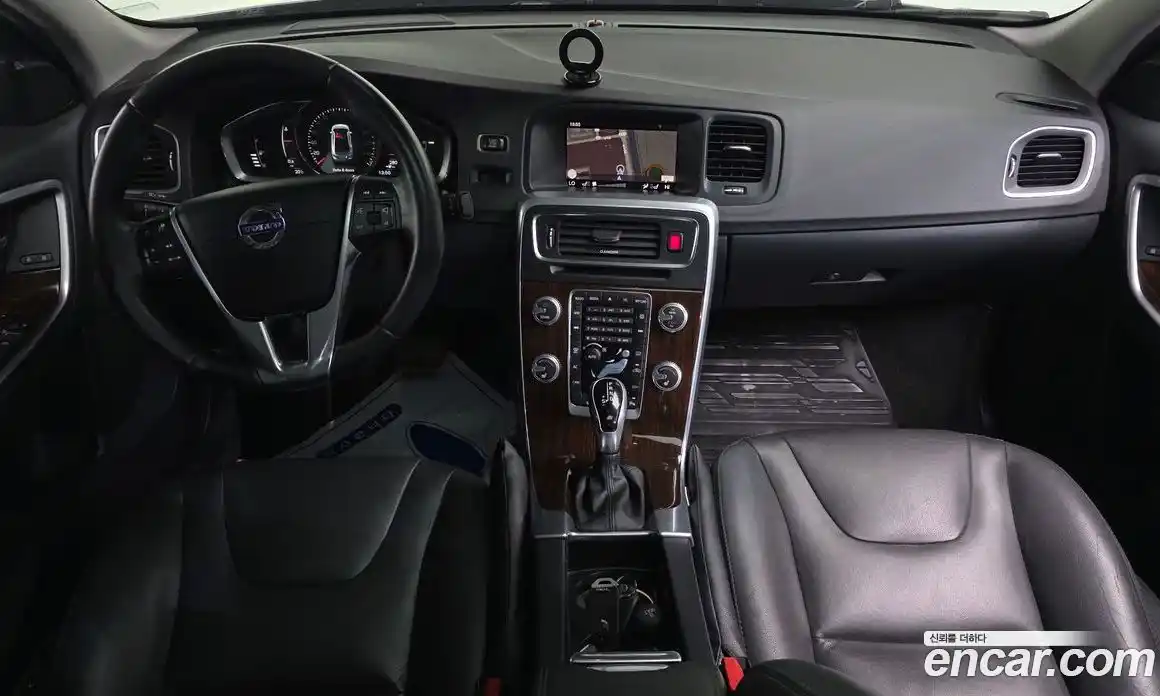 Volvo S60 2017 2.0 гидро в Москве № 2131577, фото 7