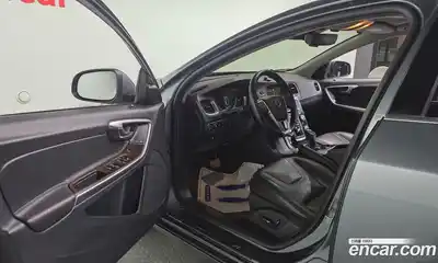Volvo S60 2017 2.0 гидро в Москве № 2131577, миниатюра 10