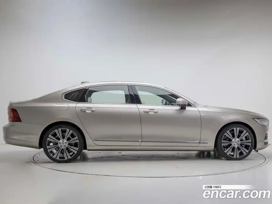 Volvo S90 2024 2.0 гидро в Москве № 2131592, фото 3